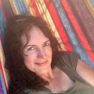 Meet your Posher, Kindra